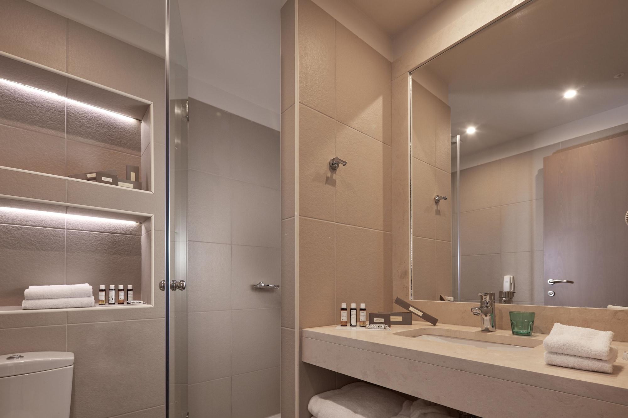 Civitel Esprit Hotel Атина Екстериор снимка