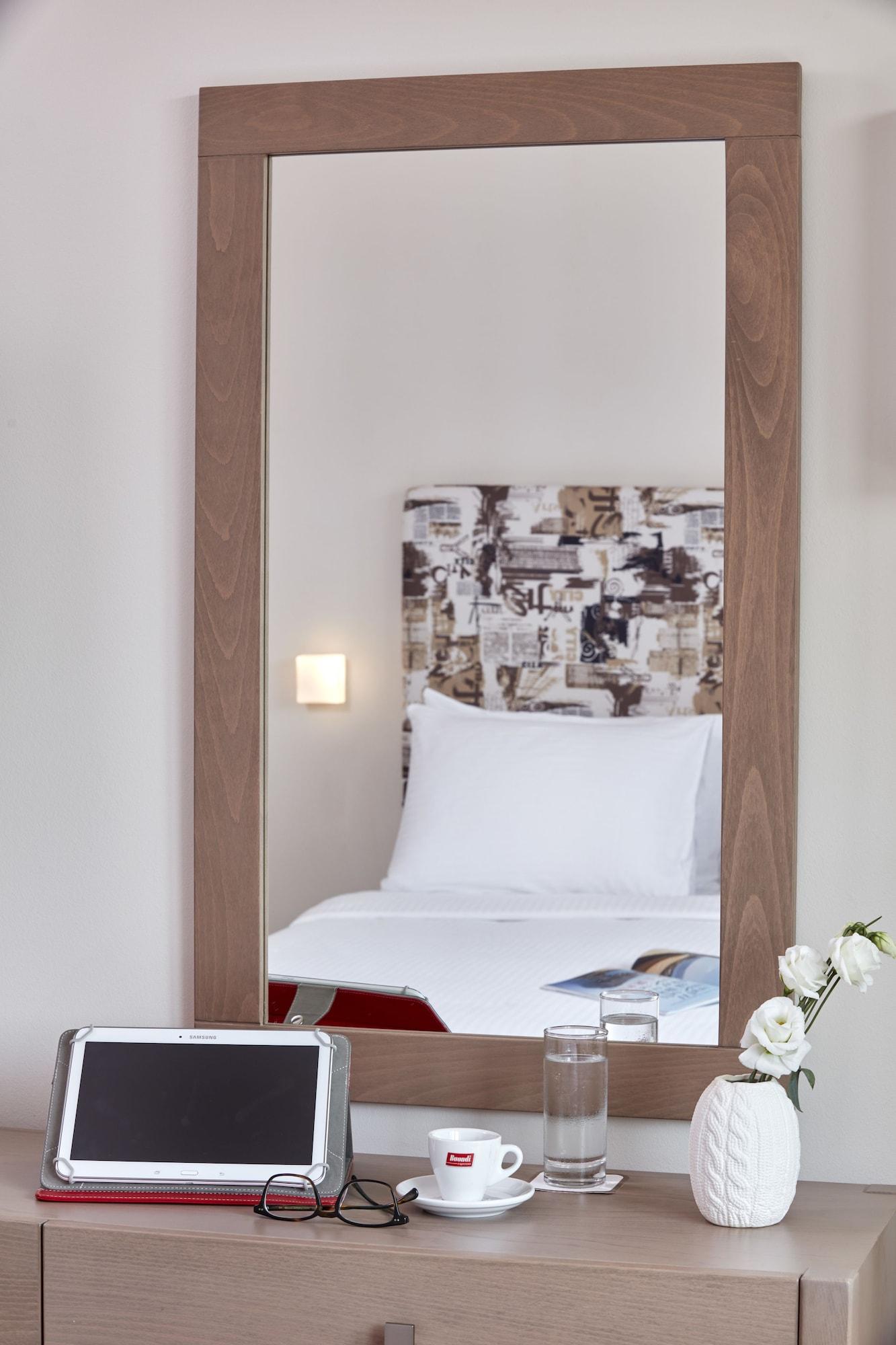 Civitel Esprit Hotel Атина Екстериор снимка