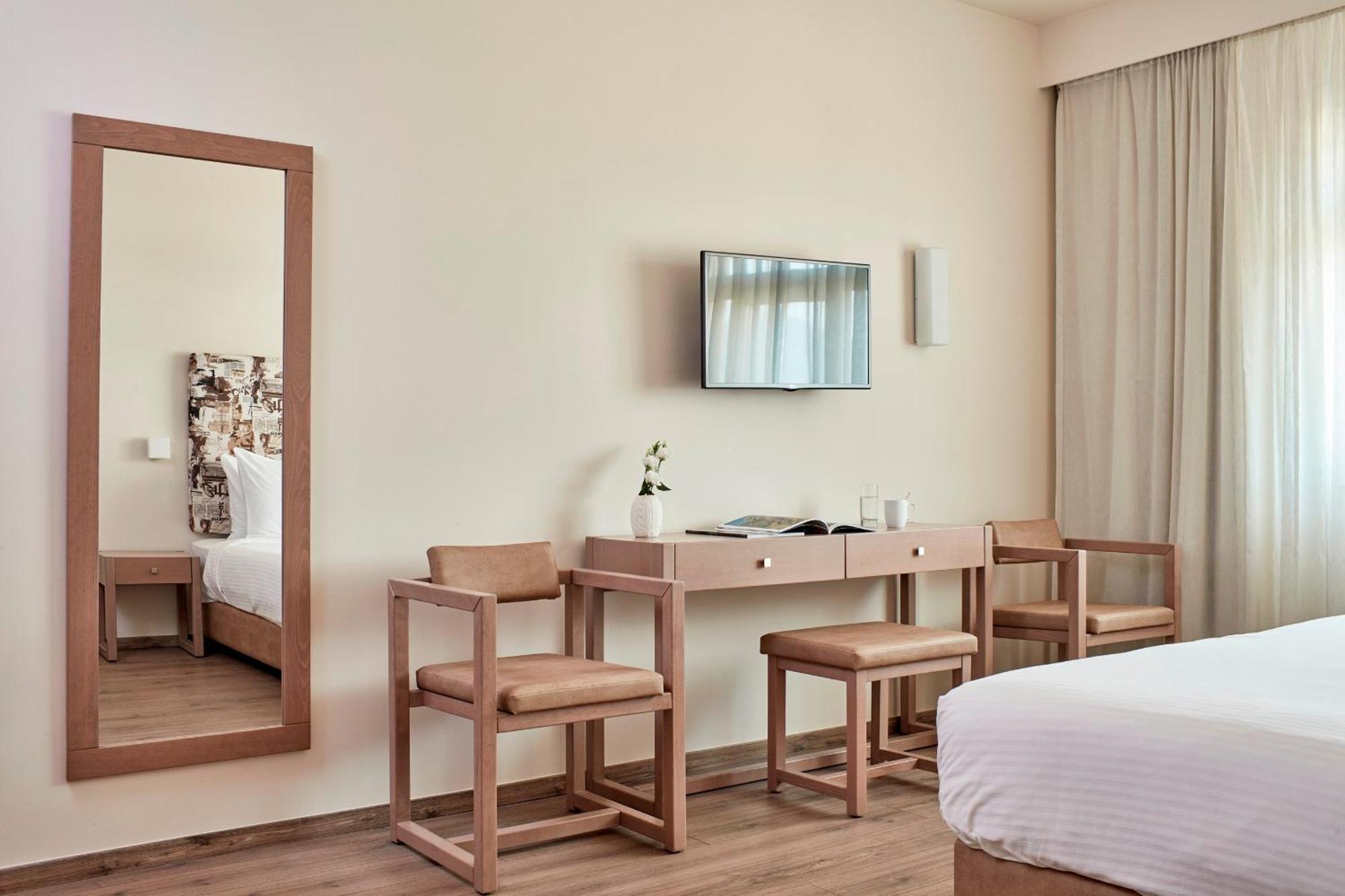 Civitel Esprit Hotel Атина Екстериор снимка