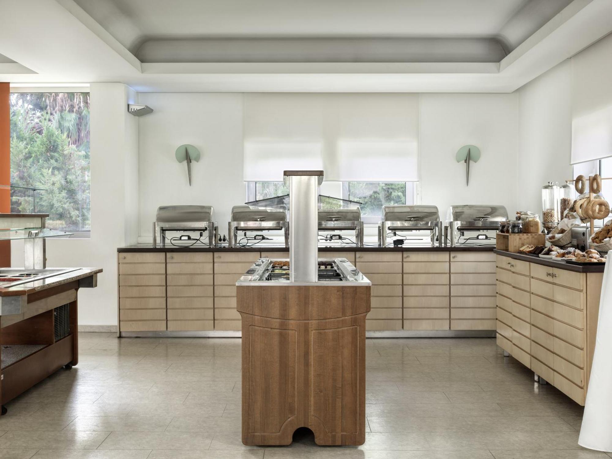 Civitel Esprit Hotel Атина Екстериор снимка