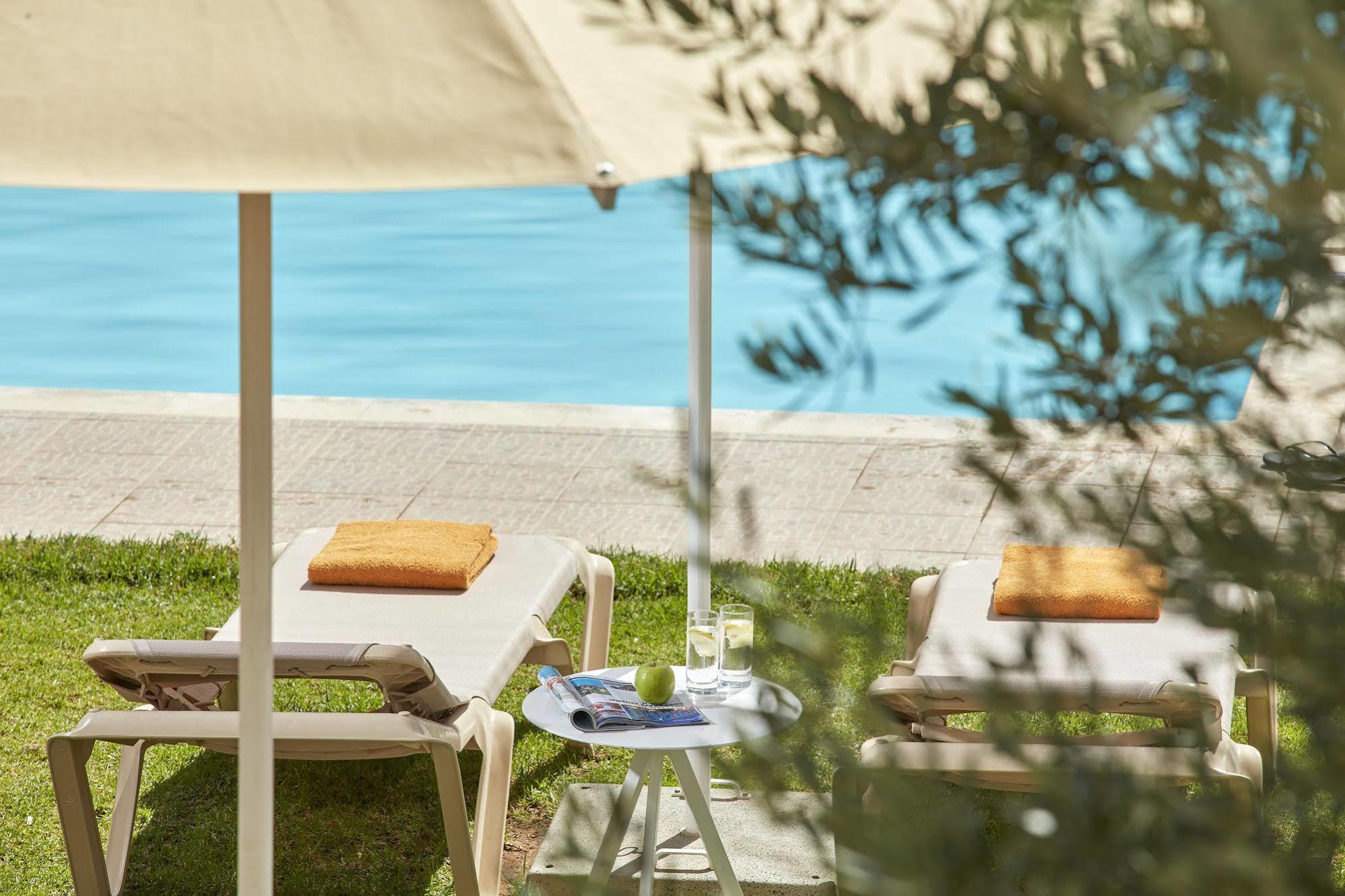 Civitel Esprit Hotel Атина Екстериор снимка